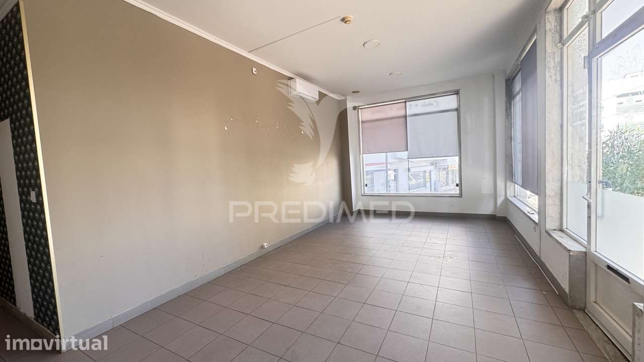 Loja com 60 m² e Licença para Atividade Veterinária | Santa Marta d... - Grande imagem: 3/32