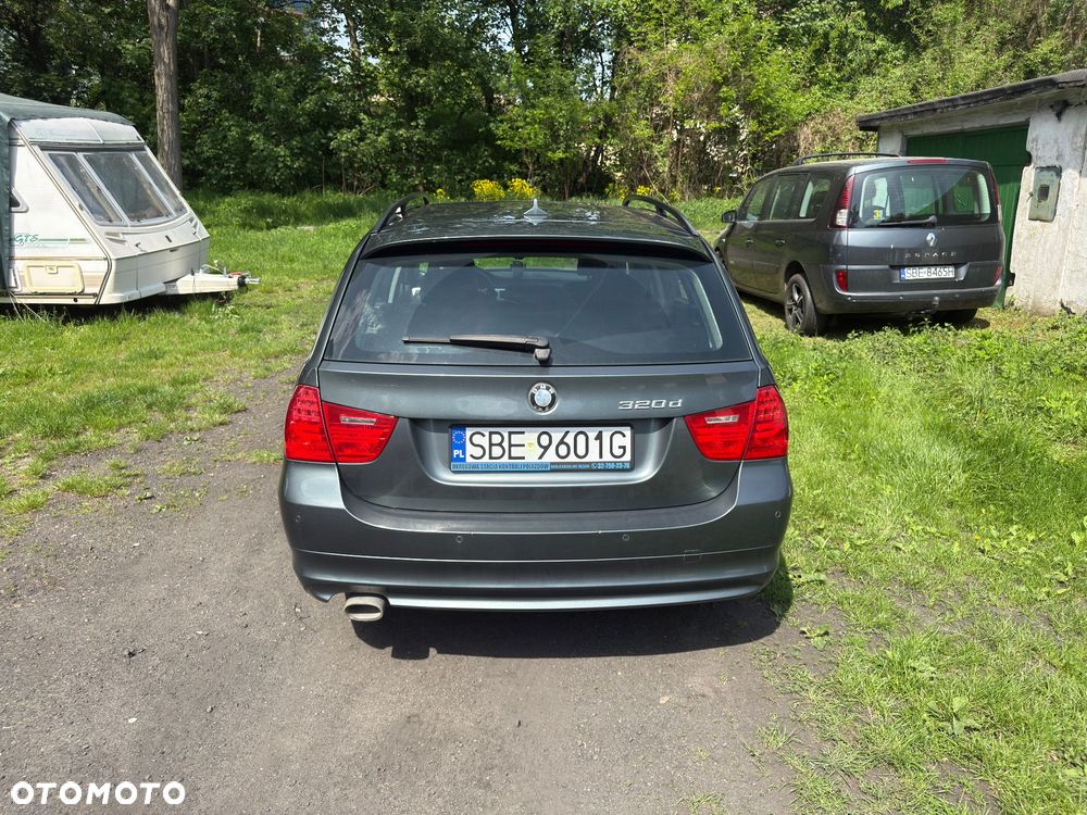 BMW Seria 3 - 4