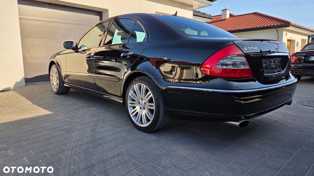 Mercedes-Benz Klasa E 500 7G-TRONIC Avantgarde BusinessEDITION - 11