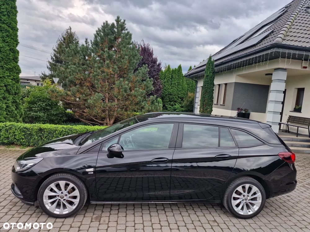 Opel Astra 1.4 Turbo 120 Jahre - 4