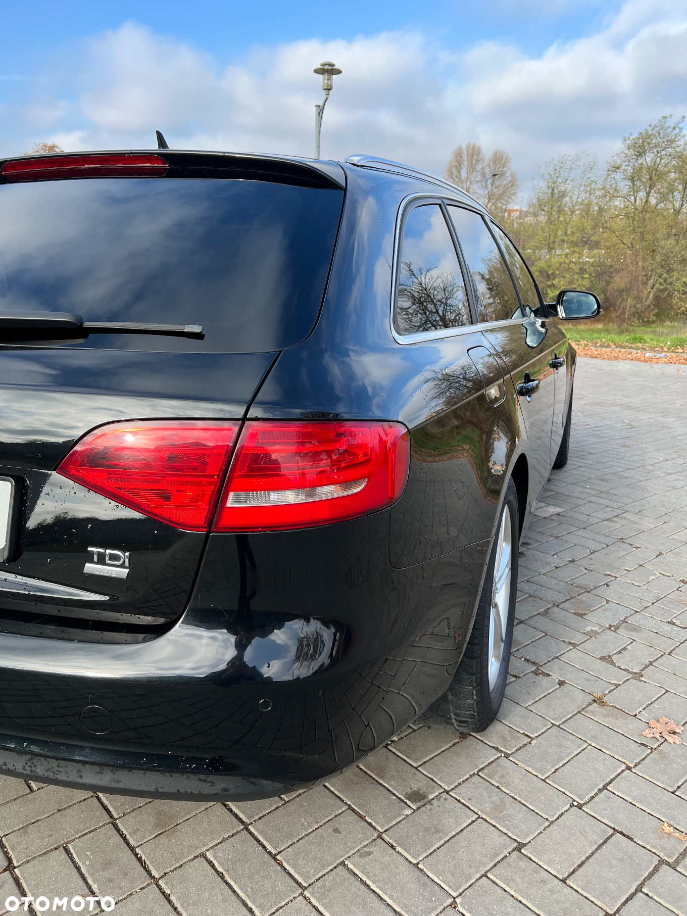 Audi A4 Avant 2.0 TDI ultra DPF Attraction - 13