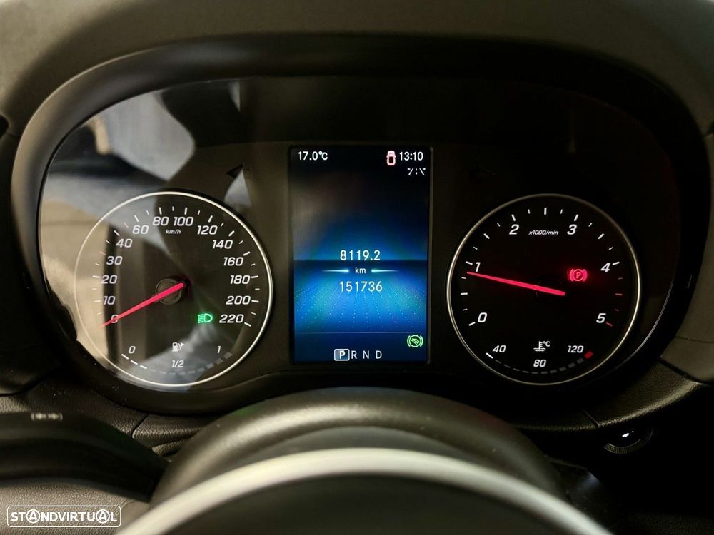 Mercedes-Benz T 180 d - 11