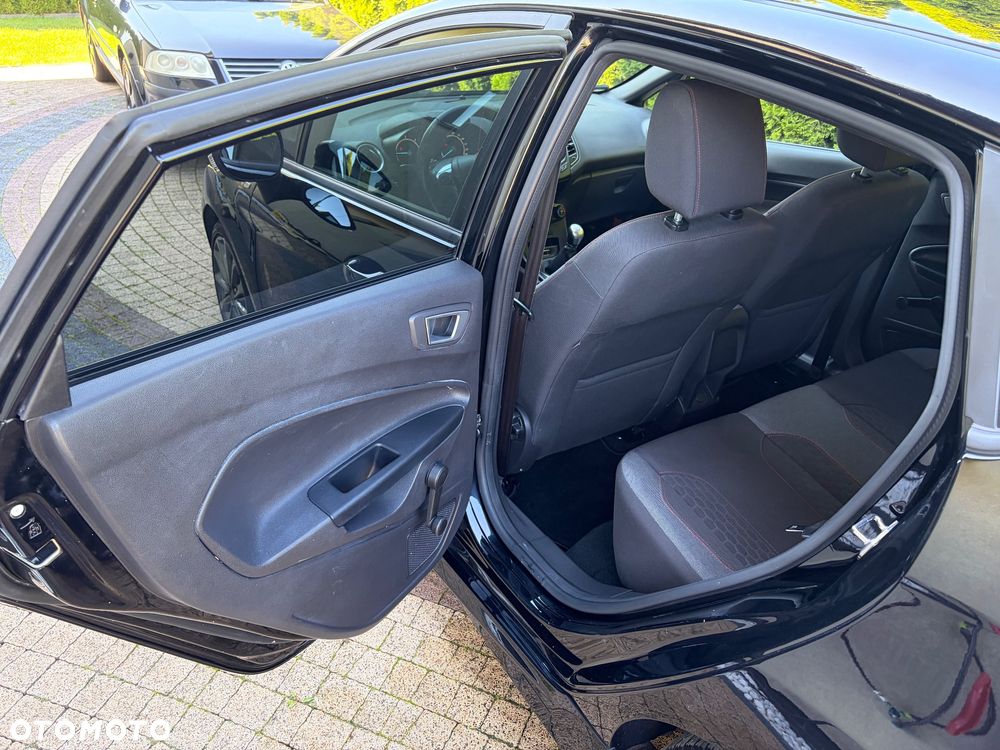 Ford Fiesta 1.5 TDCi ST-Line - 6
