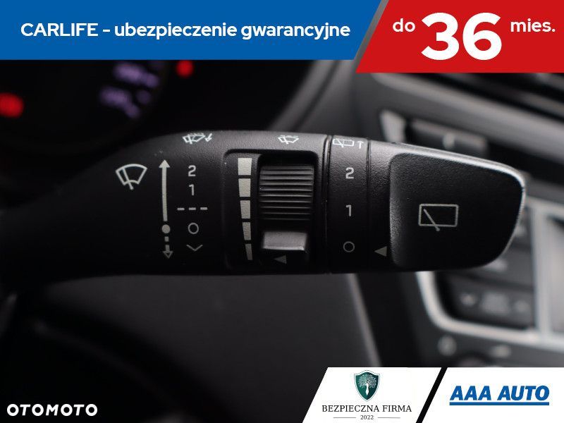 Hyundai i20 - 18