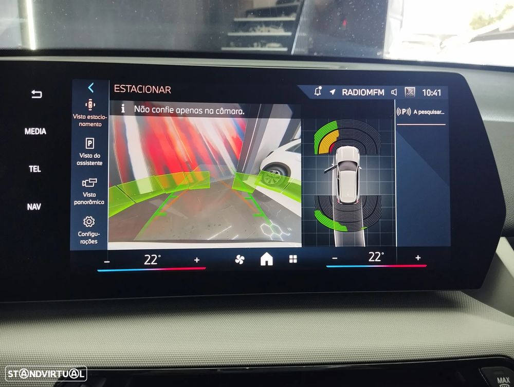 BMW iX1 eDrive20 - 31