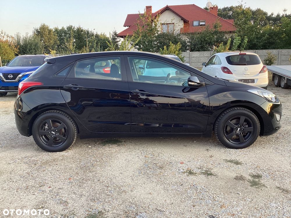 Hyundai i30 1.4 Fifa World Cup Edition - 6