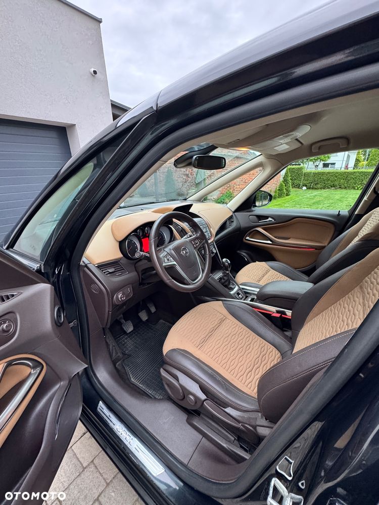 Opel Zafira 2.0 CDTI Enjoy EcoFLEX S&S - 10