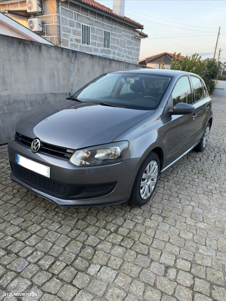VW Polo 1.6 TDI Confortline BlueMotion - 2