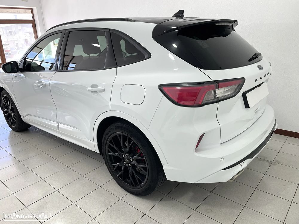 Ford Kuga 2023 photo 4