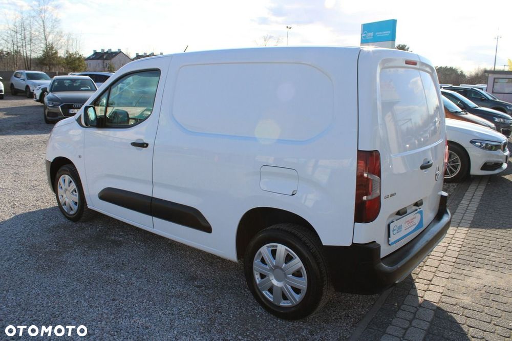 Opel Combo - 9