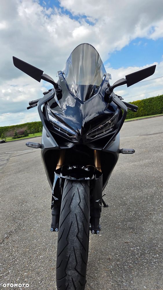 Honda CBR - 16