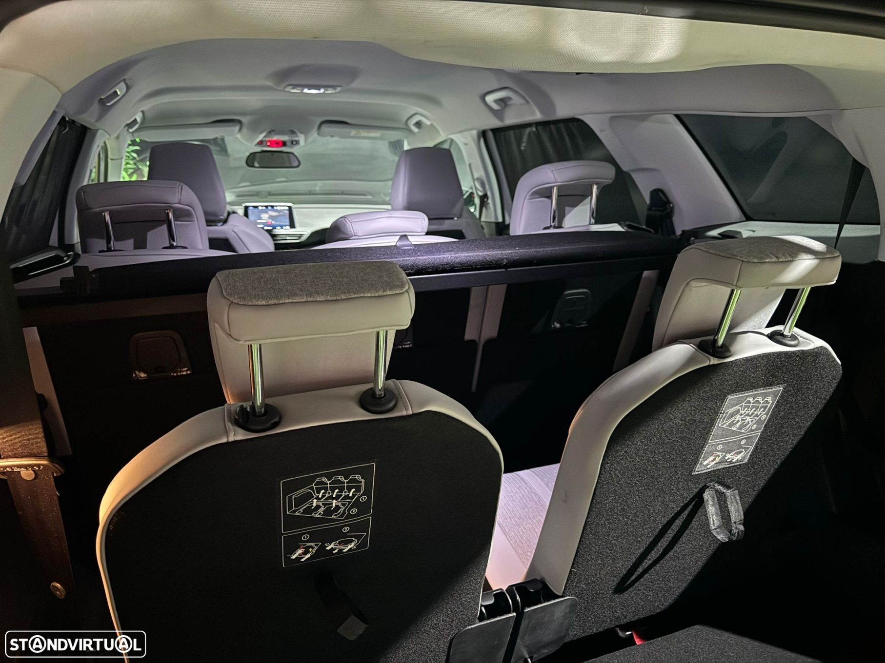 Peugeot 5008 1.5 BlueHDi Allure EAT8 - 28