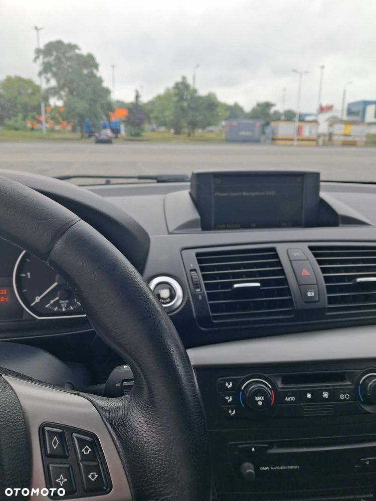 BMW Seria 1 120d - 11