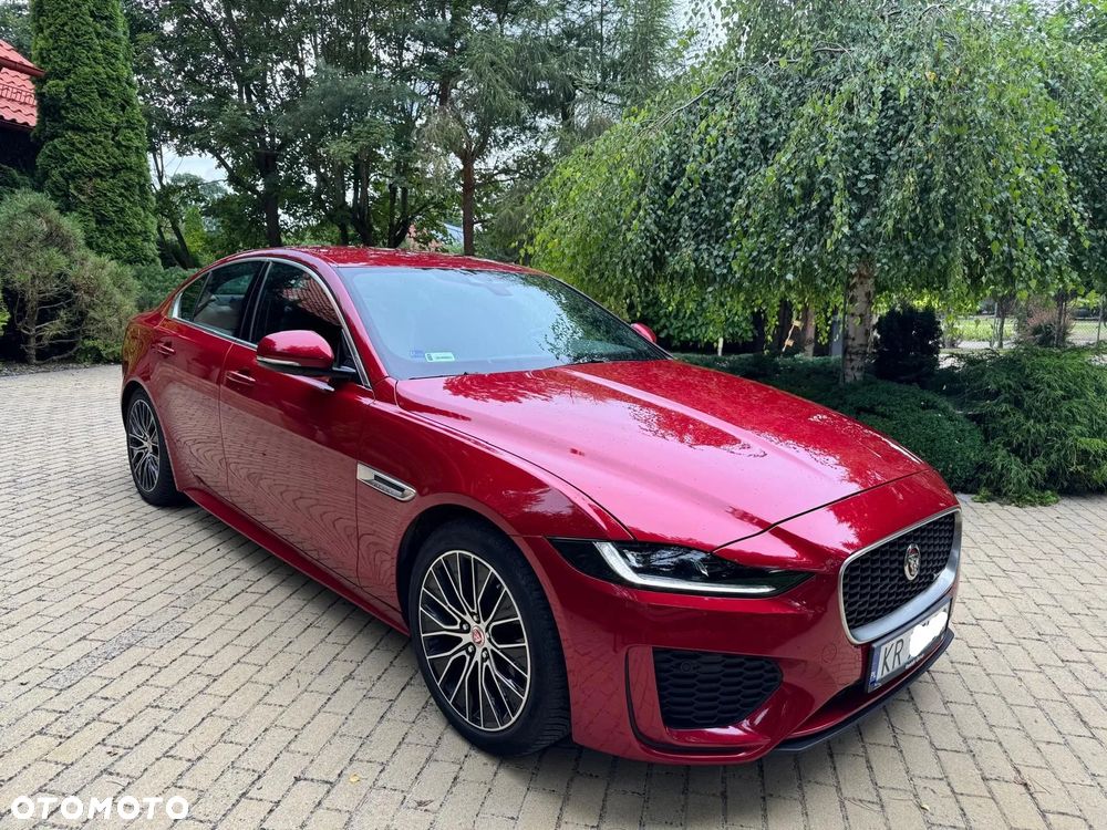 Jaguar XE 2.0 D180 R-Dynamic S - 7