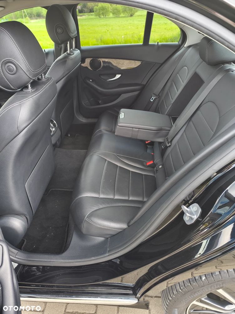Mercedes-Benz Klasa C 200 4MATIC 9G-TRONIC - 14