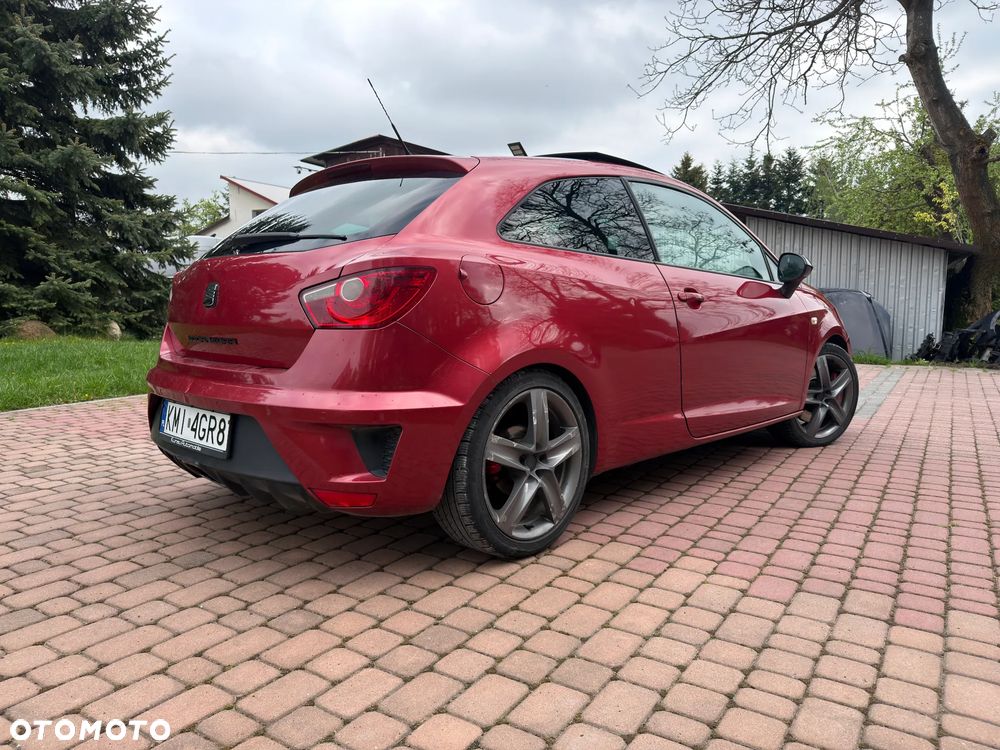 Seat Ibiza SC 1.4 TSI Cupra DSG - 4