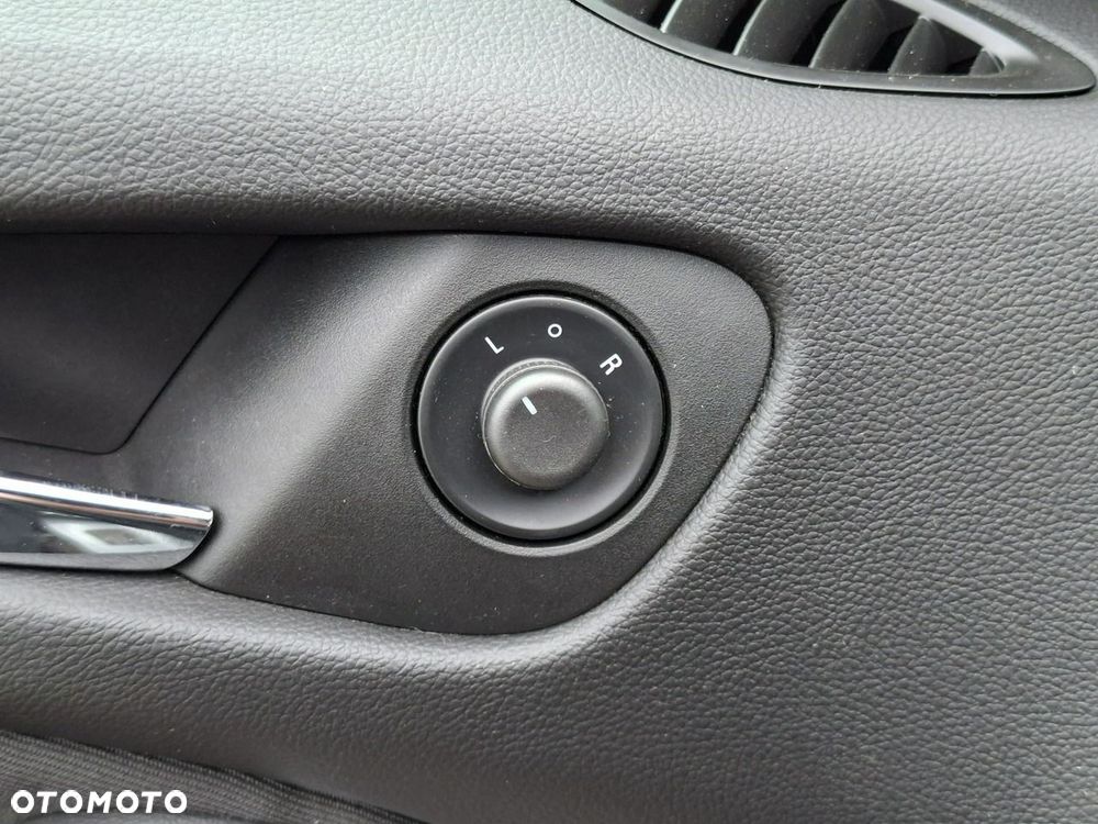 Opel Zafira 1.4 Turbo (ecoFLEX) Start/Stop ON - 16
