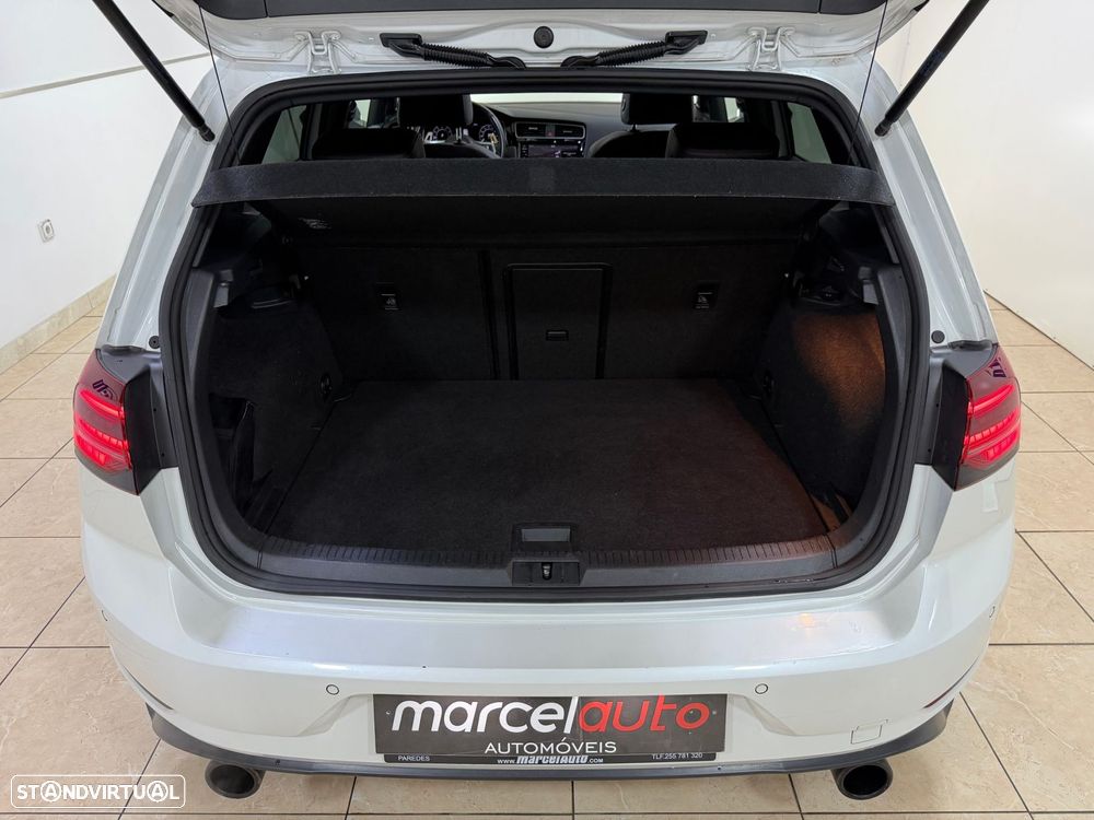 VW Golf 2.0 TSi GTi DSG Performance - 20
