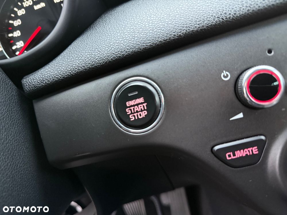 Kia Sportage 2,0 CRDI 2WD ISG Spirit - 25