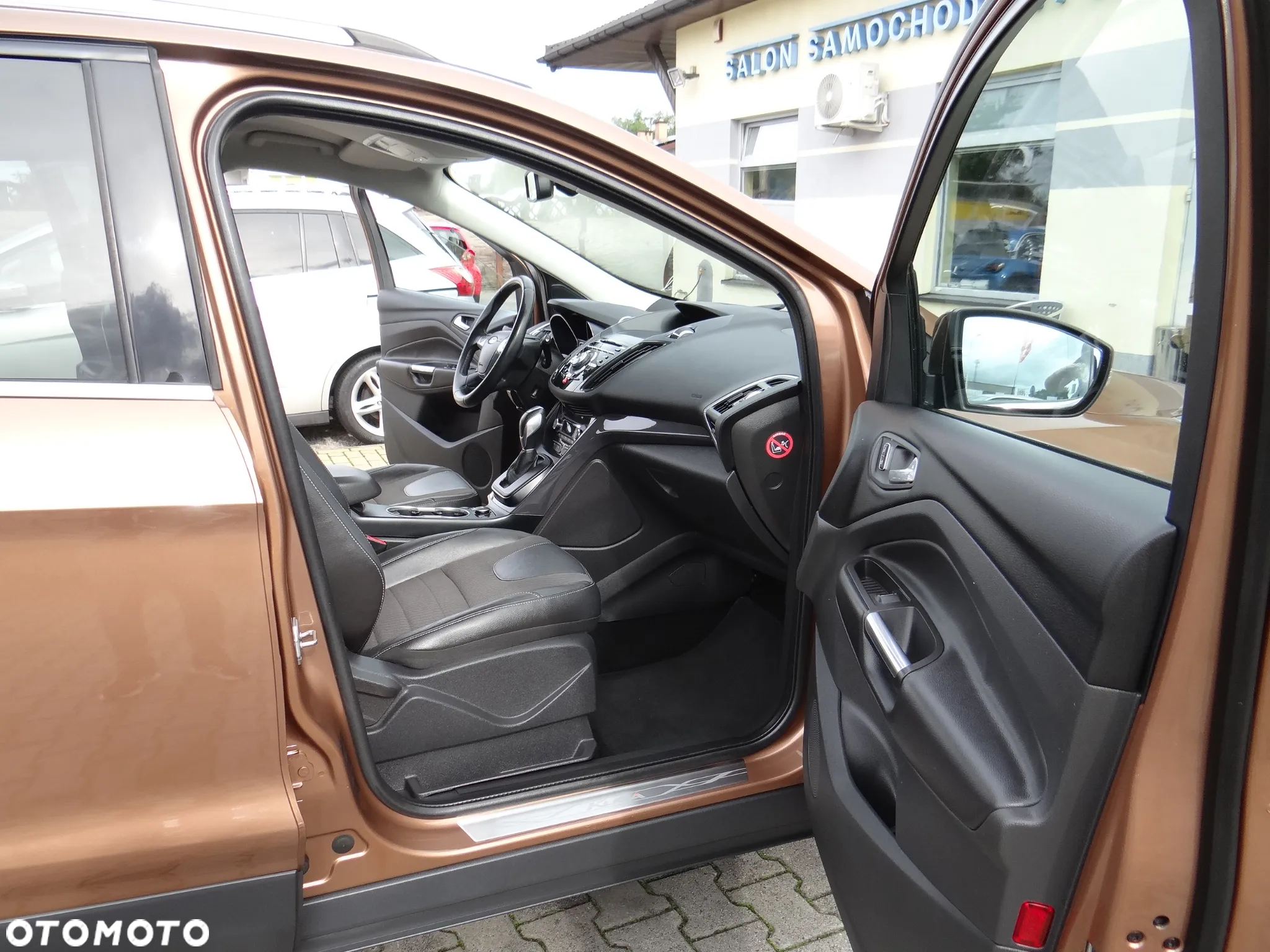Ford Kuga 2.0 TDCi 4x4 SYNC - 31