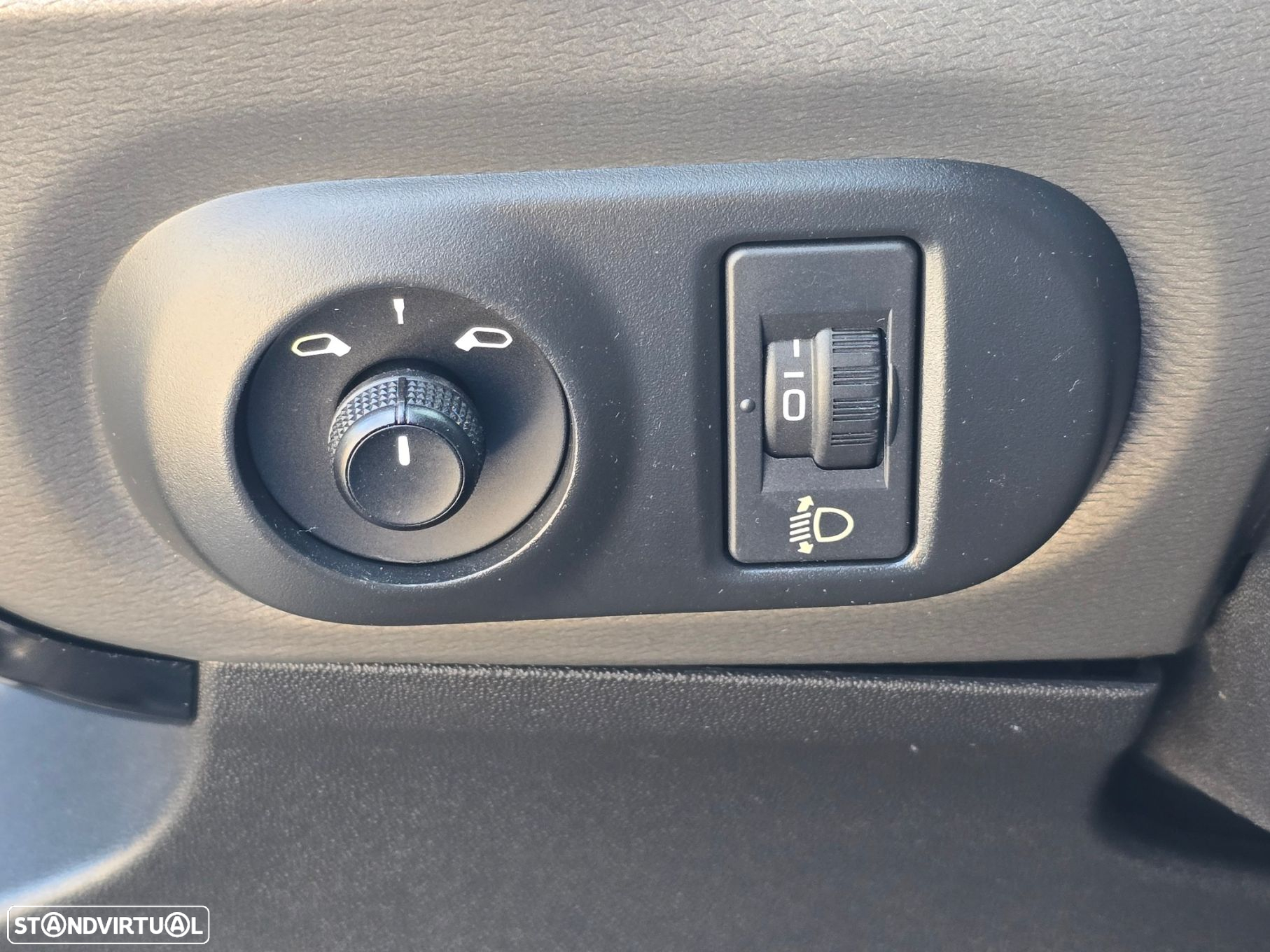 Citroën C4 Cactus 1.2 PureTech Feel - 17
