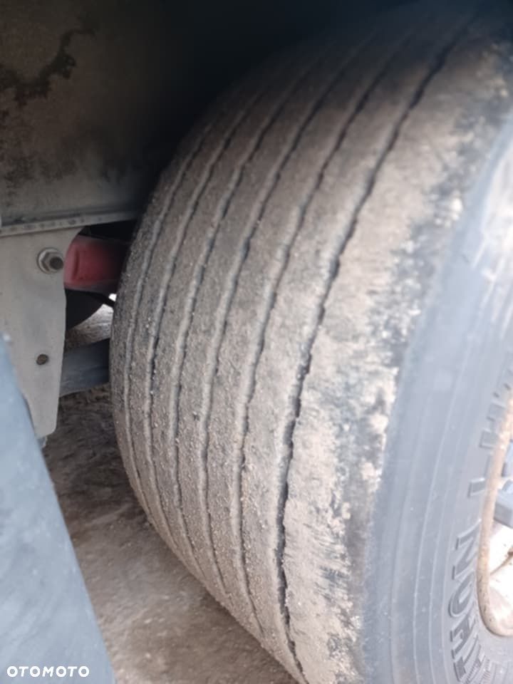 Schmitz Cargobull SCB - 10