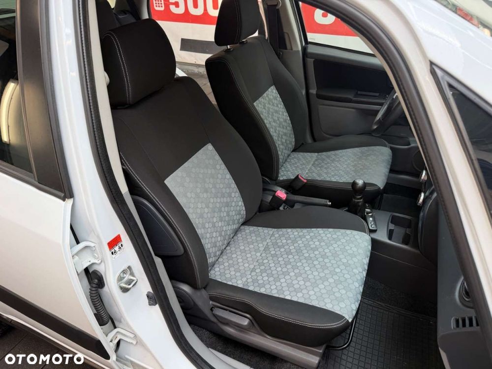 Suzuki SX4 - 40