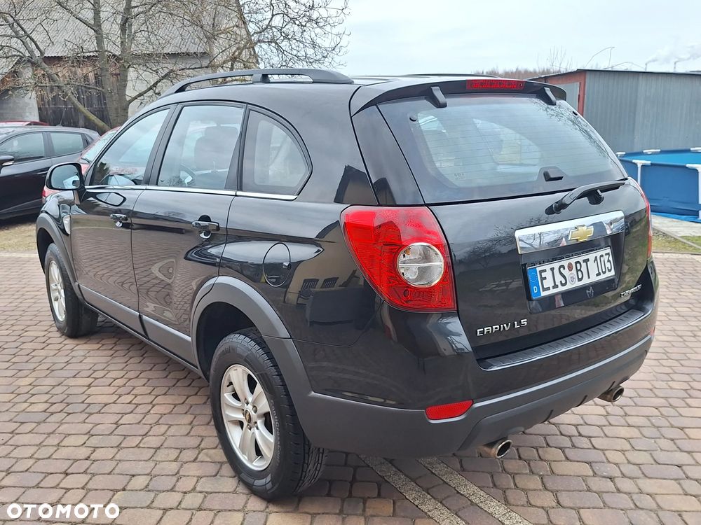 Chevrolet Captiva 2.0 2WD 5 Sitzer LS - 3
