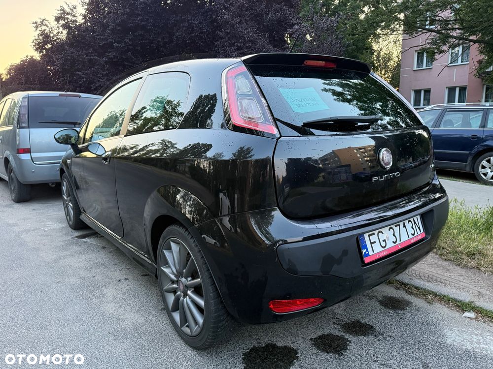 Fiat Punto Evo 1.4 8V Dynamic - 2