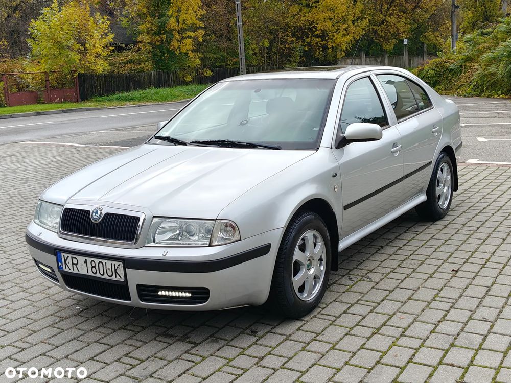 Skoda Octavia 2.0 Ambiente - 14