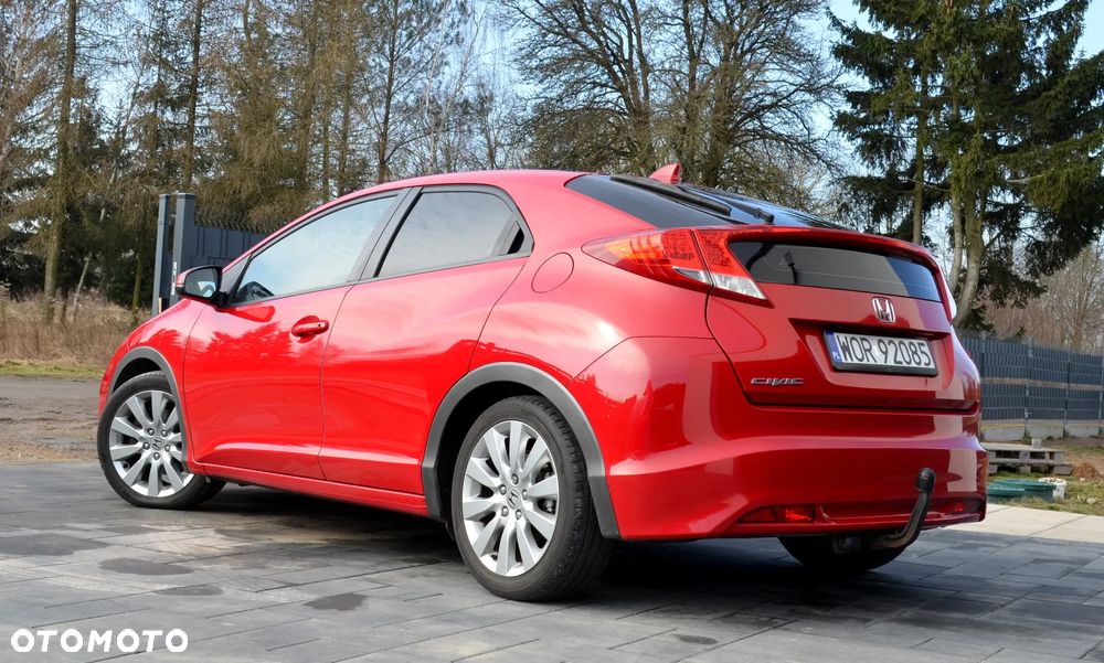 Honda Civic 1.8 i-VTEC Sport - 9
