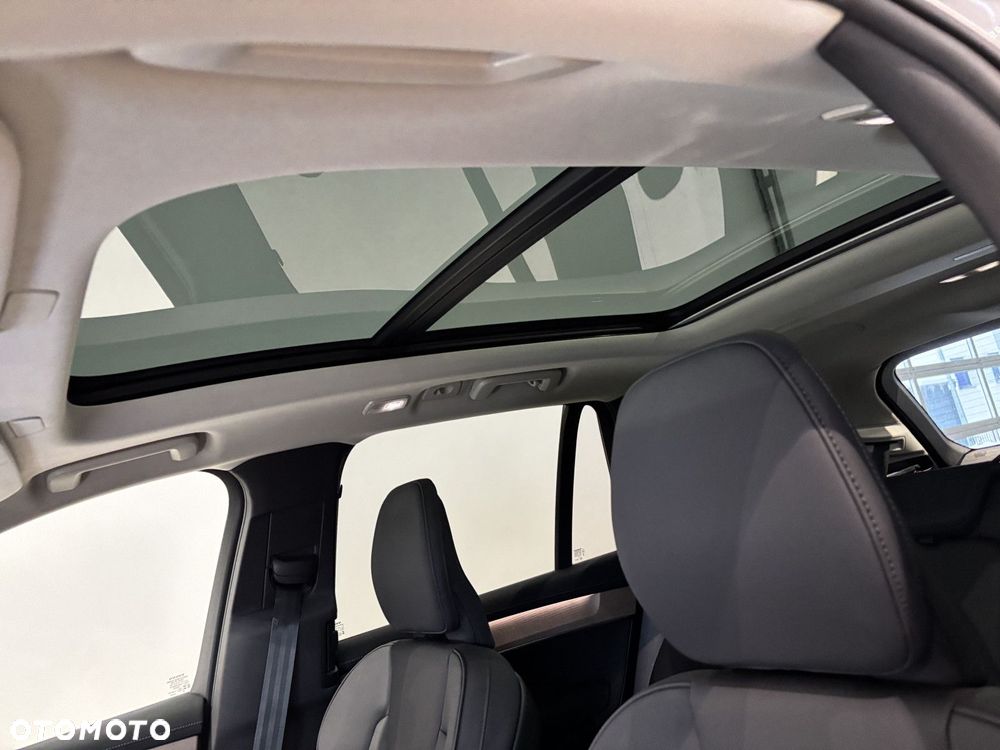 Volvo XC 90 - 17