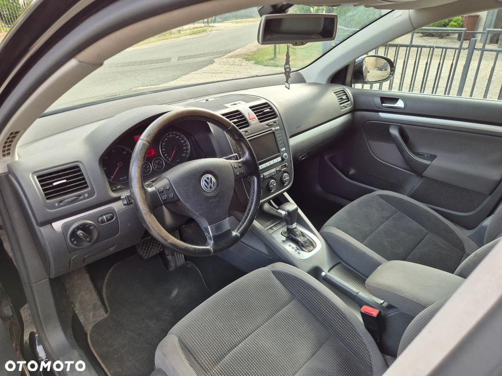 Volkswagen Golf 1.9 TDI DSG Comfortline - 8