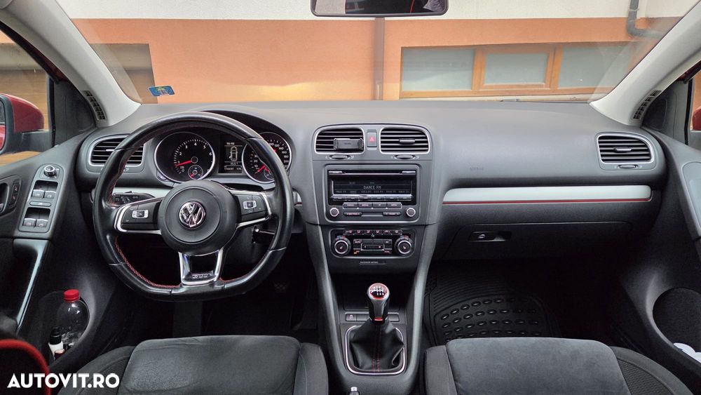 Volkswagen Golf 1.4 TSI Highline - 1