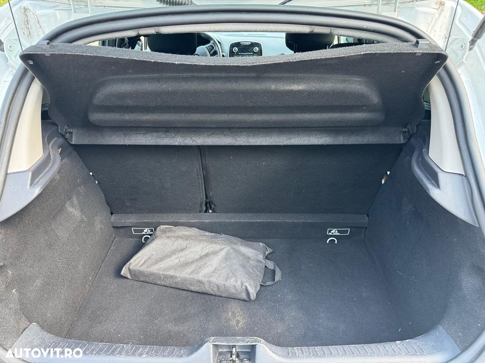 Renault Clio - 5