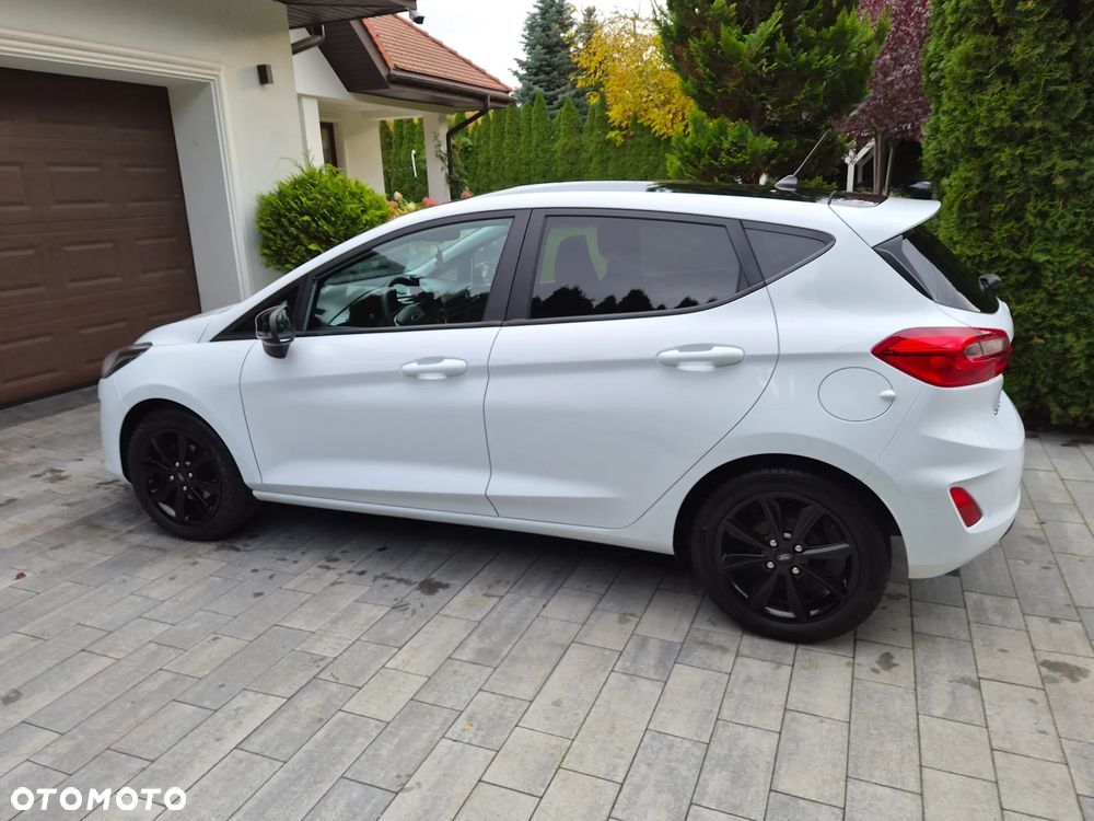 Ford Fiesta - 15