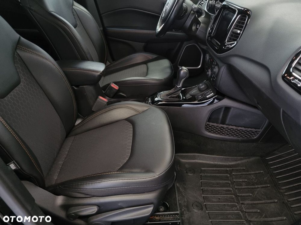 Jeep Compass 1.4 TMair Limited 4WD S&S - 10