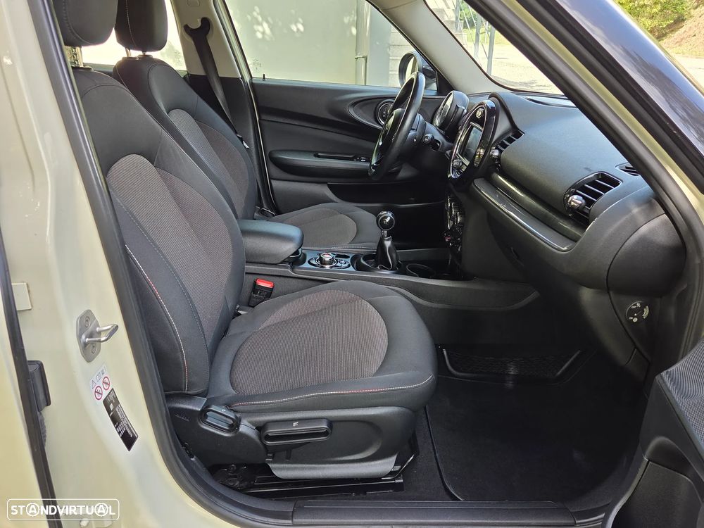 MINI Clubman One D Blackyard - 27