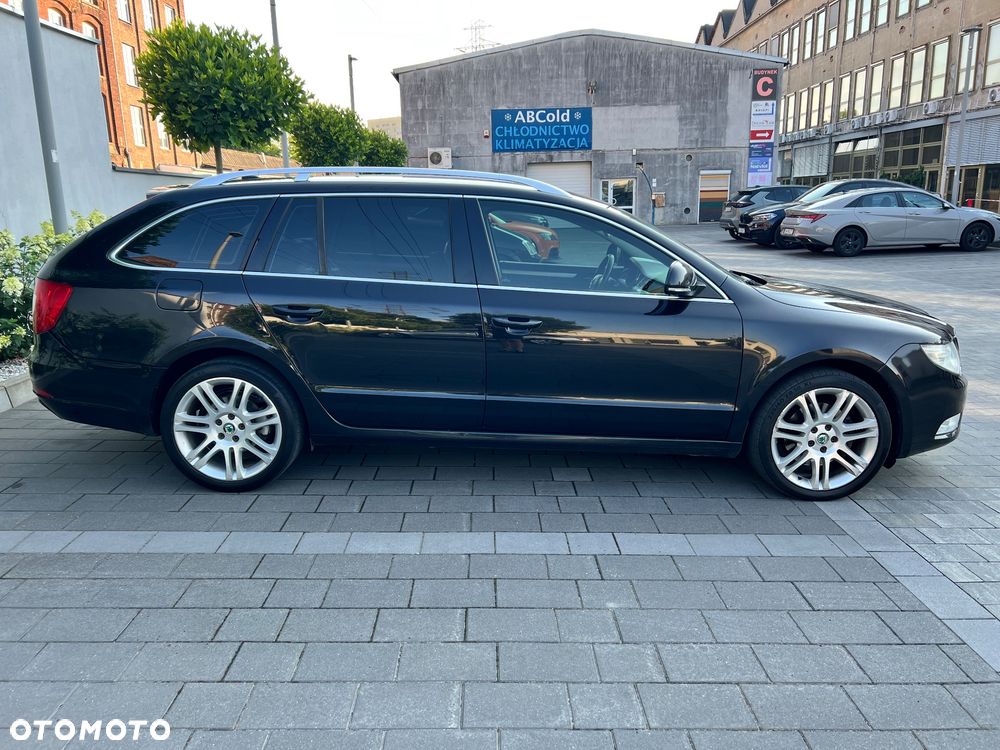Skoda Superb 2.0 TDI Elegance DSG - 6