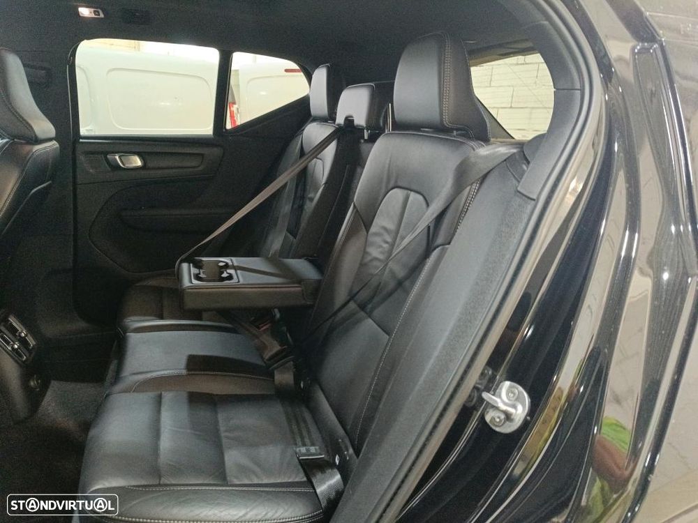 Volvo XC 40 1.5 T5 PHEV R-Design - 9