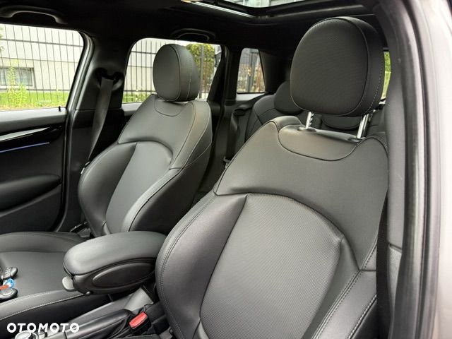 MINI Cooper Multitone Edition - 11