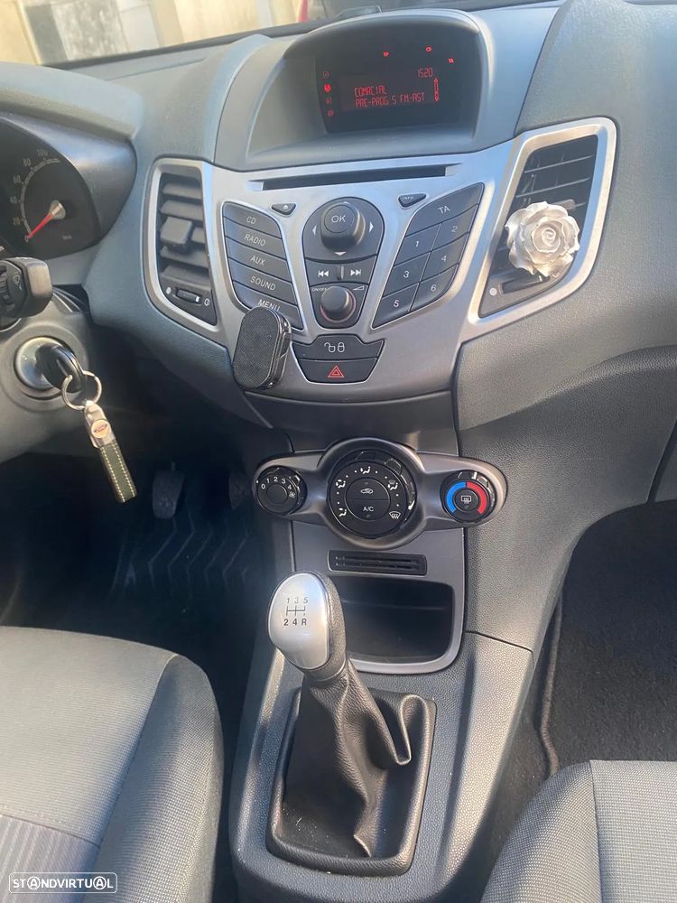 Ford Fiesta 1.25 Titanium - 14