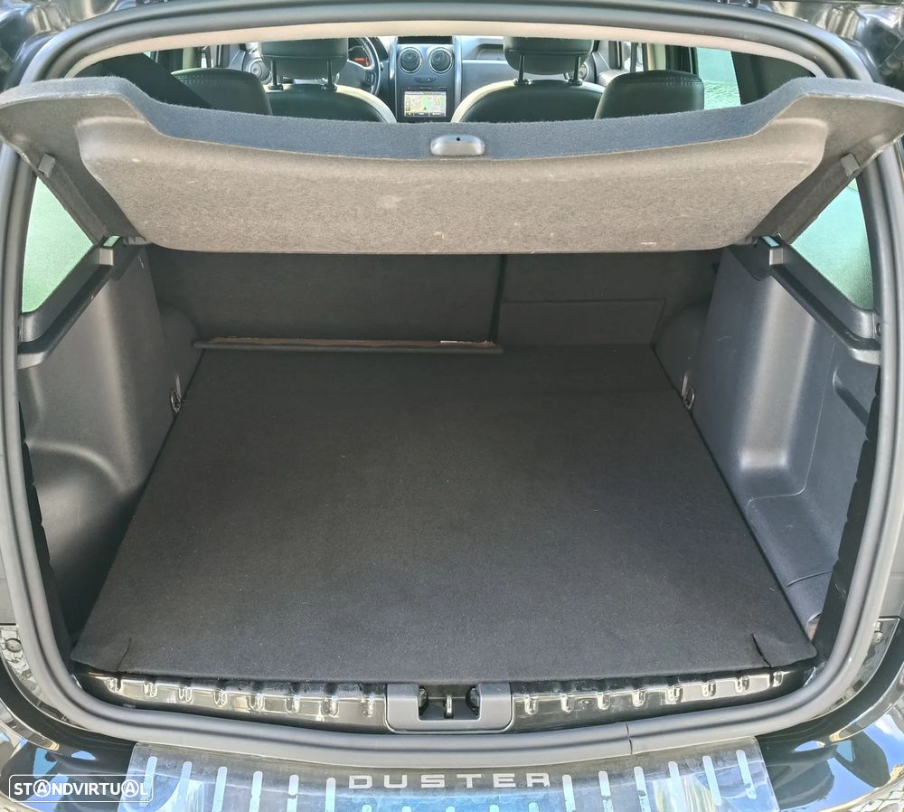 Dacia Duster 1.5 dCi Prestige 135g 4WD - 23