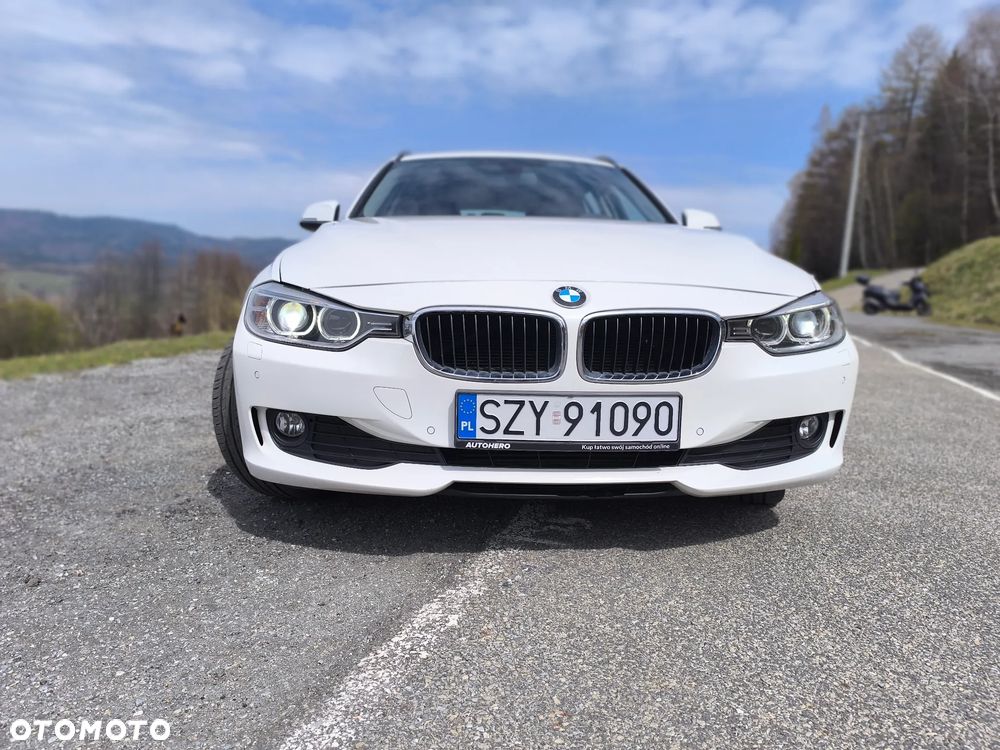 BMW Seria 3 318d xDrive - 2