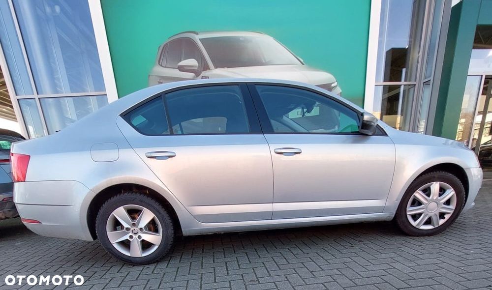Skoda Octavia 1.6 TDI Ambition - 6