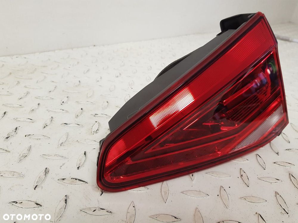 ŁADNA ORYGINALNA TYLNA LAMPA PRAWA  VW TOURAN III 3 5TA  15-24 5TA945308F PRAWY TYŁ - 3