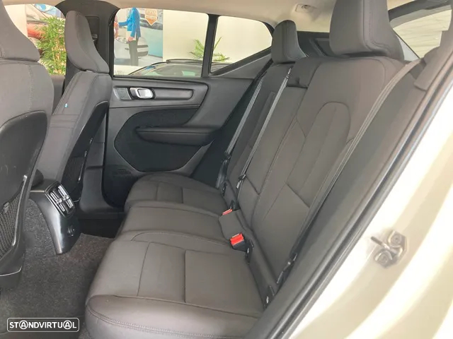 Volvo XC 40 1.5 T5 PHEV R-Design - 41