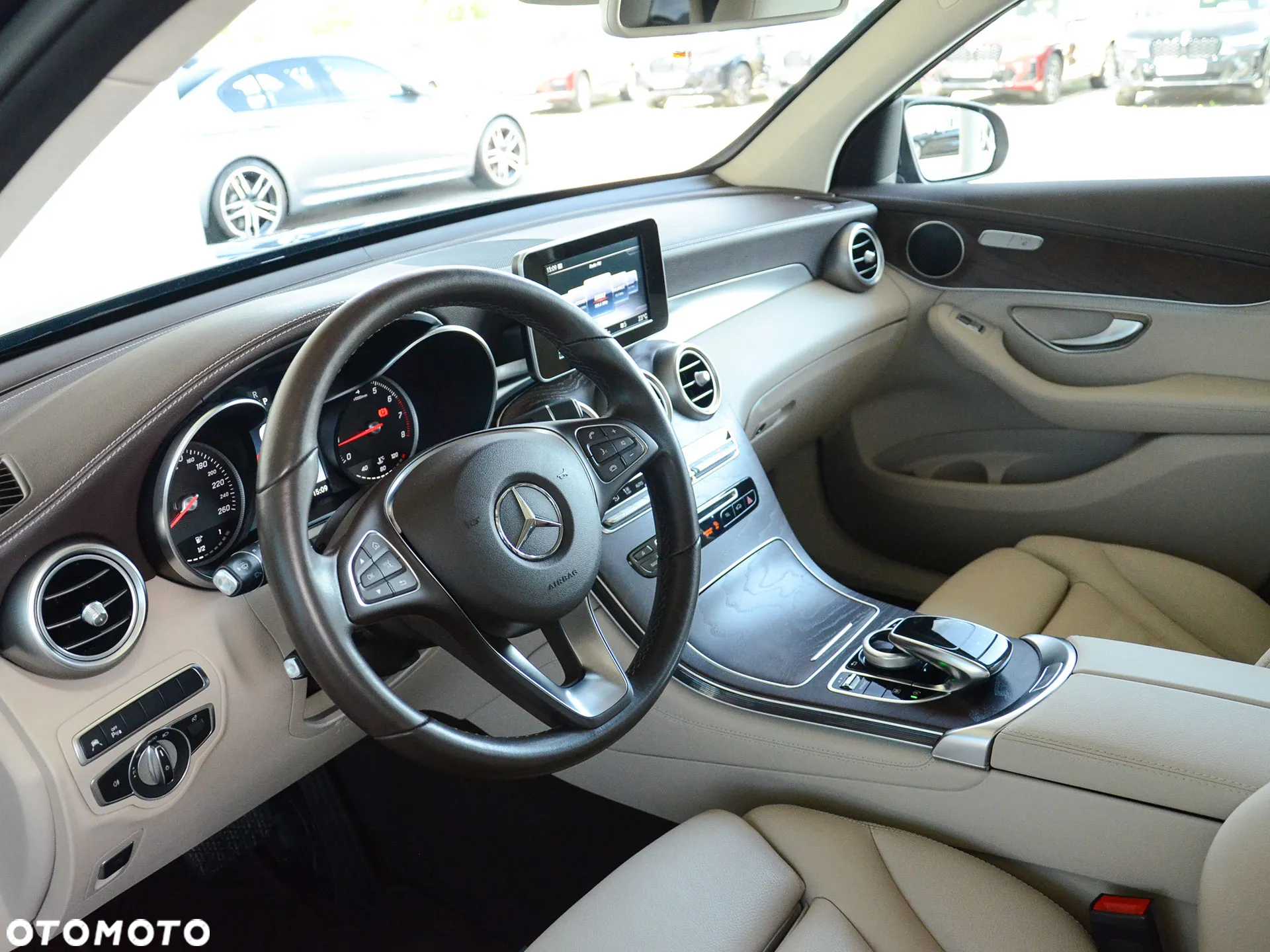 Mercedes-Benz GLC 250 4-Matic - 15