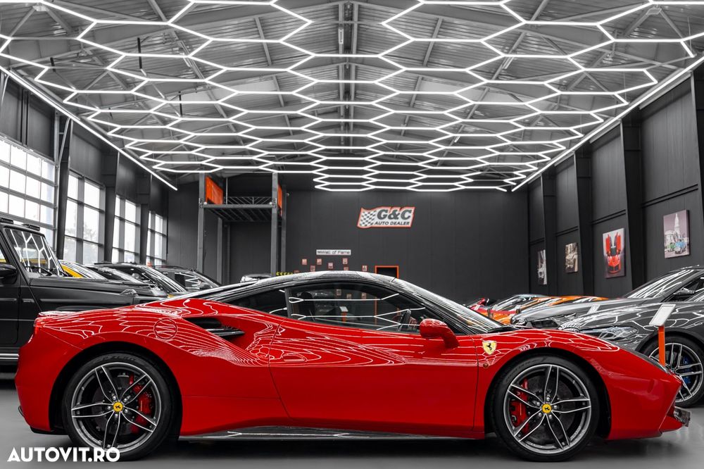 Ferrari 488 GTB - 29