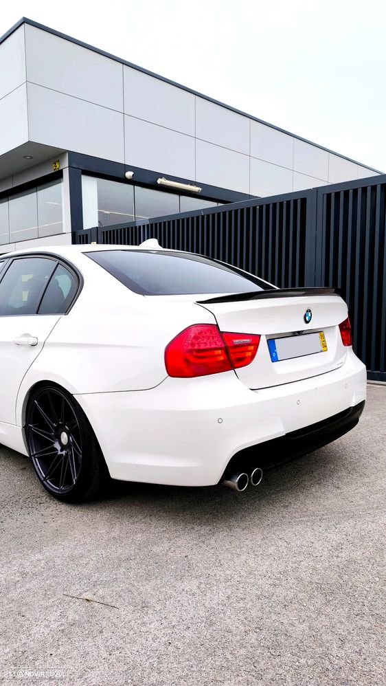 BMW 318 d Sport Line - 7